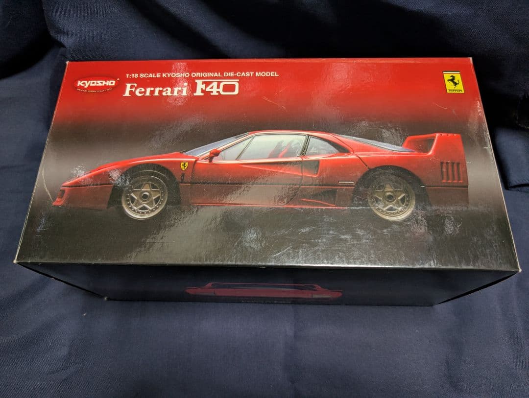 京商 Ferrari F40 1/18 スケールモデル(RED)08411R - メルカリ