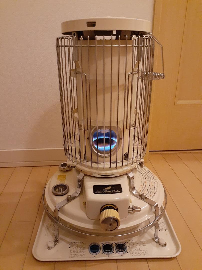 アラジンストーブ ブルーフレーム ALADDIN ブルーフレームヒーター | Aladdin（アラジン）公式サイト