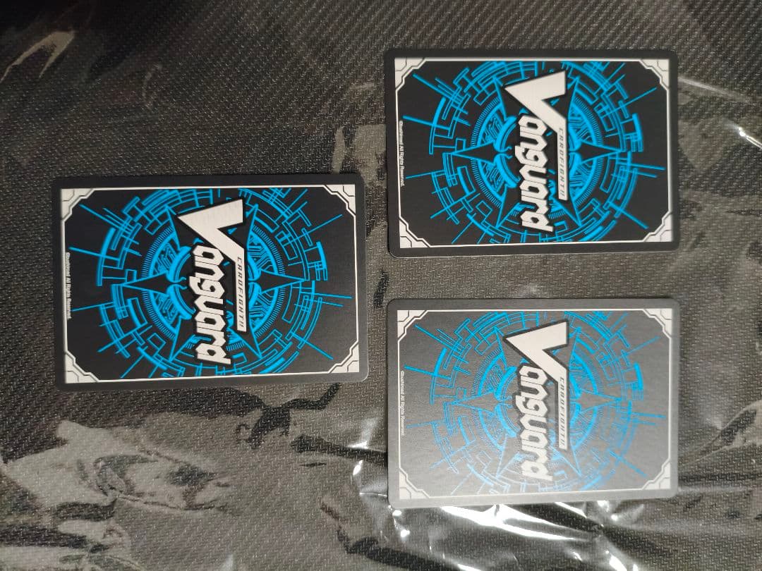 ヴァンガード 旋虚竜 ベリジェアクロ RRR 3枚 - メルカリ