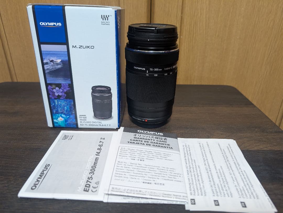 にゃお　M.ZUIKO 75-300mm F4.8-6.7 IIフード付