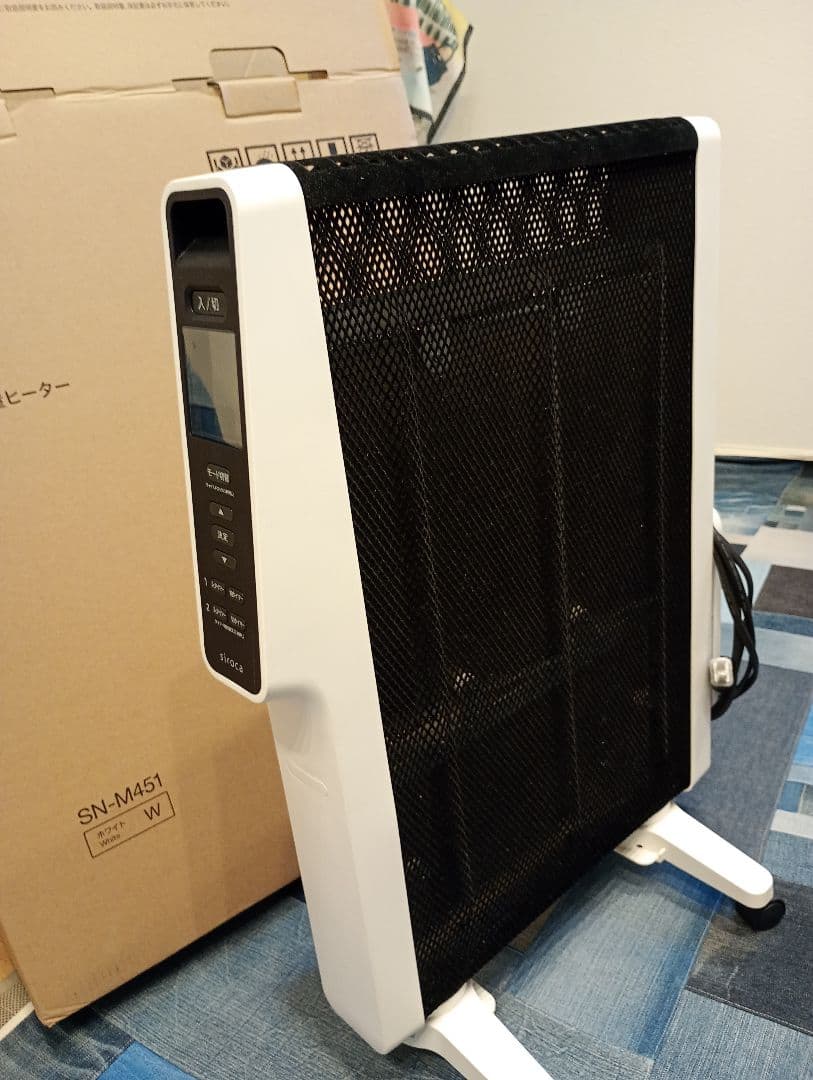送料込】siroca 遠赤軽量ヒーター SN-M451 ホワイト - メルカリ