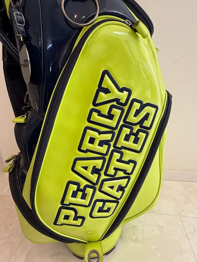 美品 PEARLY GATES キャディバッグ限定品エナメルおまけ付き - メルカリ