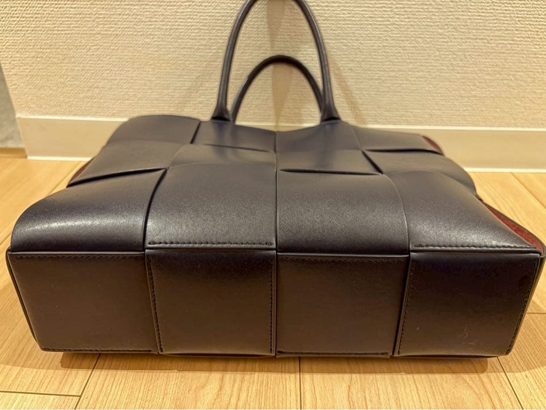 圭介様専用】BOTTEGA VENETA ネイビー トートバッグ - メルカリ