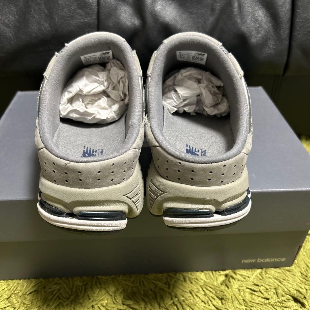 美品 ニューバランス m2002rmx ミュール スリッポン 25.5 - メルカリ