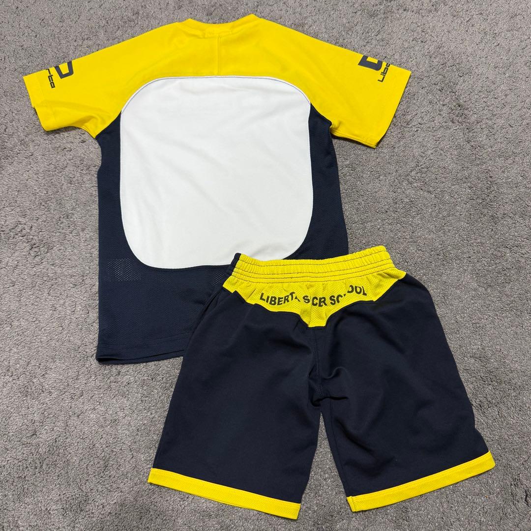 リベルタ サッカーユニフォーム 130 上下セット - メルカリ
