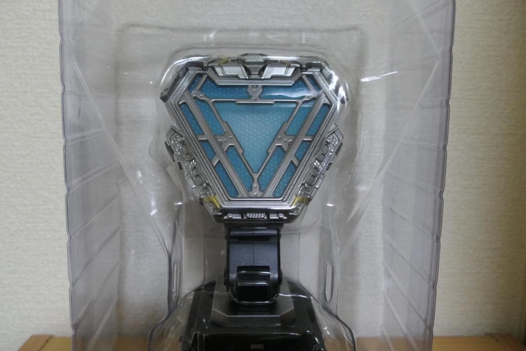 未使用　アイアンマン　ホットトイズ　アークリアクター　マーク85　アベンジャーズ