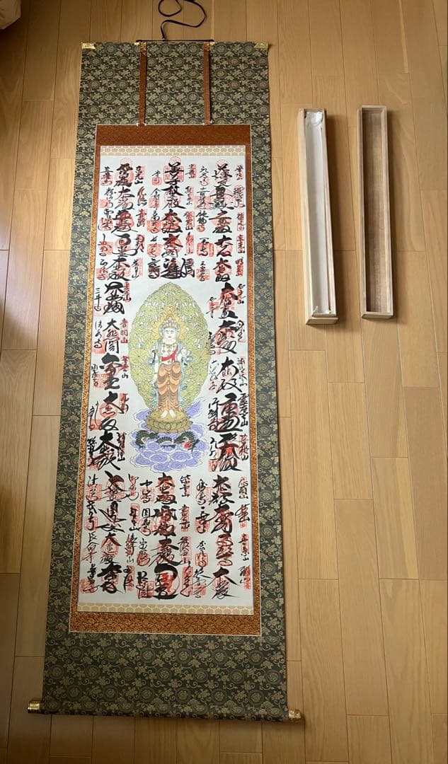 掛軸　西国三十三所　御朱印　桐箱入り 西国三十三ヵ所 御朱印 掛軸 観音様 木箱有 – リサイクル堀り出しや