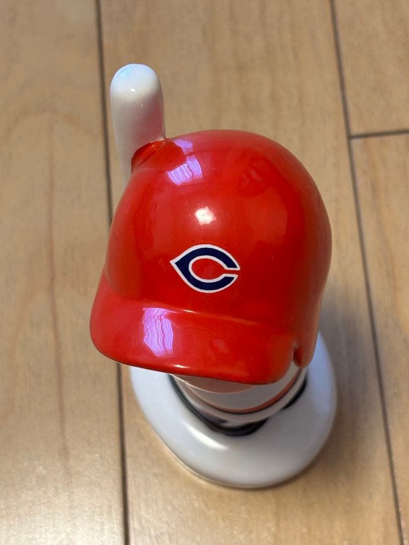 美品レア】CARP カープ坊や 貯金箱 陶器製 置物 - メルカリ