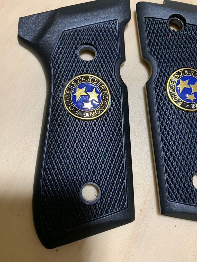 レア物　新品ベレッタ 各社m9用サムライエッジ風アルミグリップ