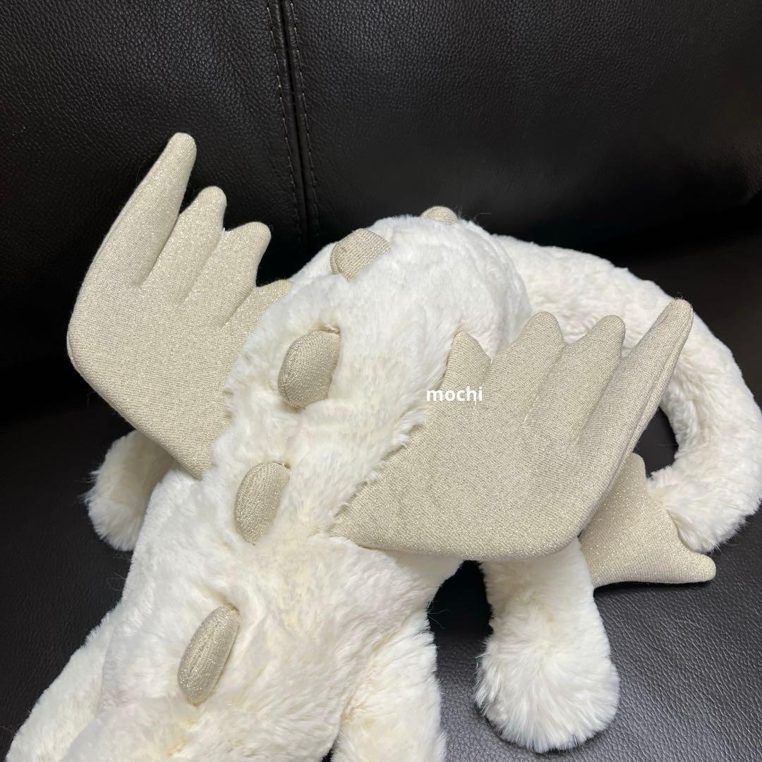   Dragon ドラゴン 白 ぬいぐるみ新品タグ付き