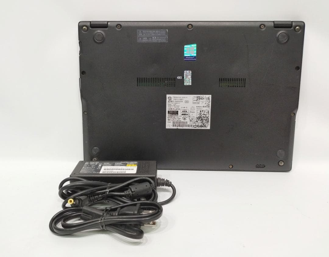 13.3FHD 富士通 U939/A i7 8665U 8GB 256GB