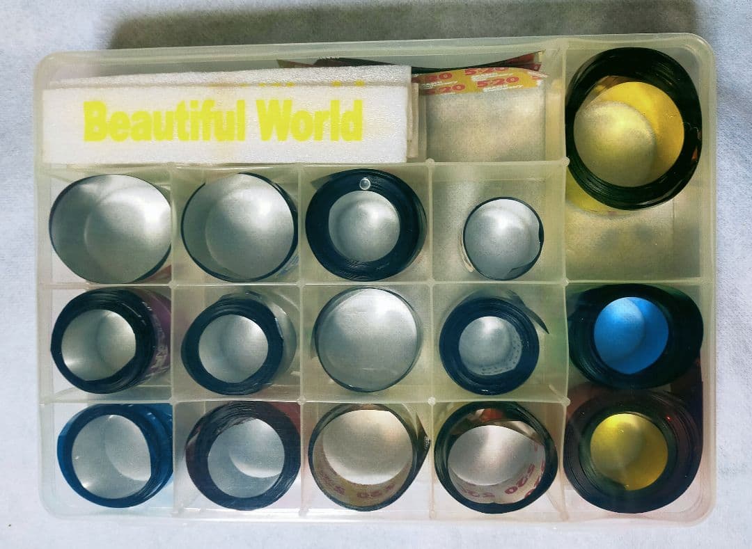 貴重☆嵐 歴代コンサート 銀テープ まとめ売り52本＋リボン8本 ケース