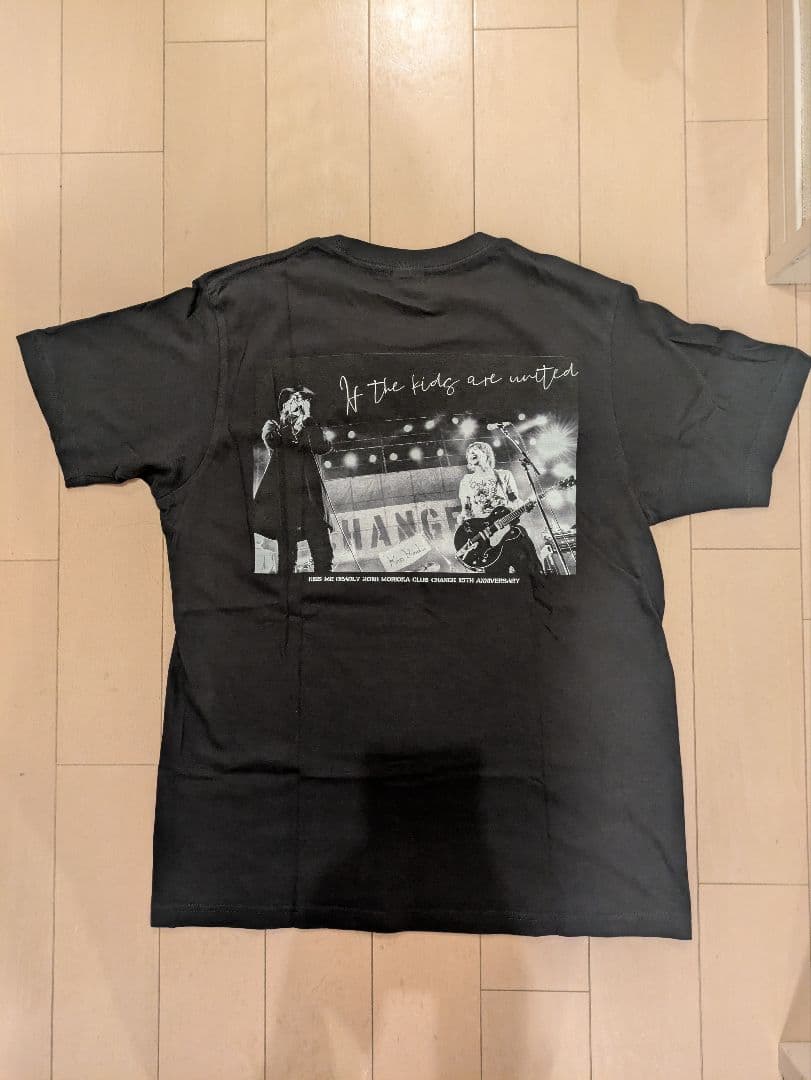 横山健 × チバユウスケ コラボフォトTシャツ photo by 石井麻木