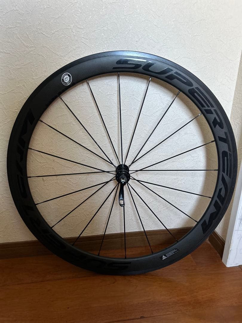 l*g様 スーパーチーム カーボンホイール 50mmハイト 美品