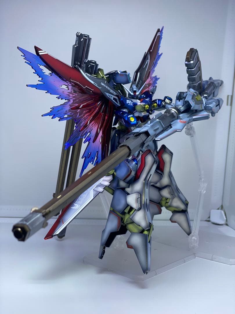 ガンプラ完成品HG デスティニーガンダムspecⅡ & ゼウスシルエット全塗装