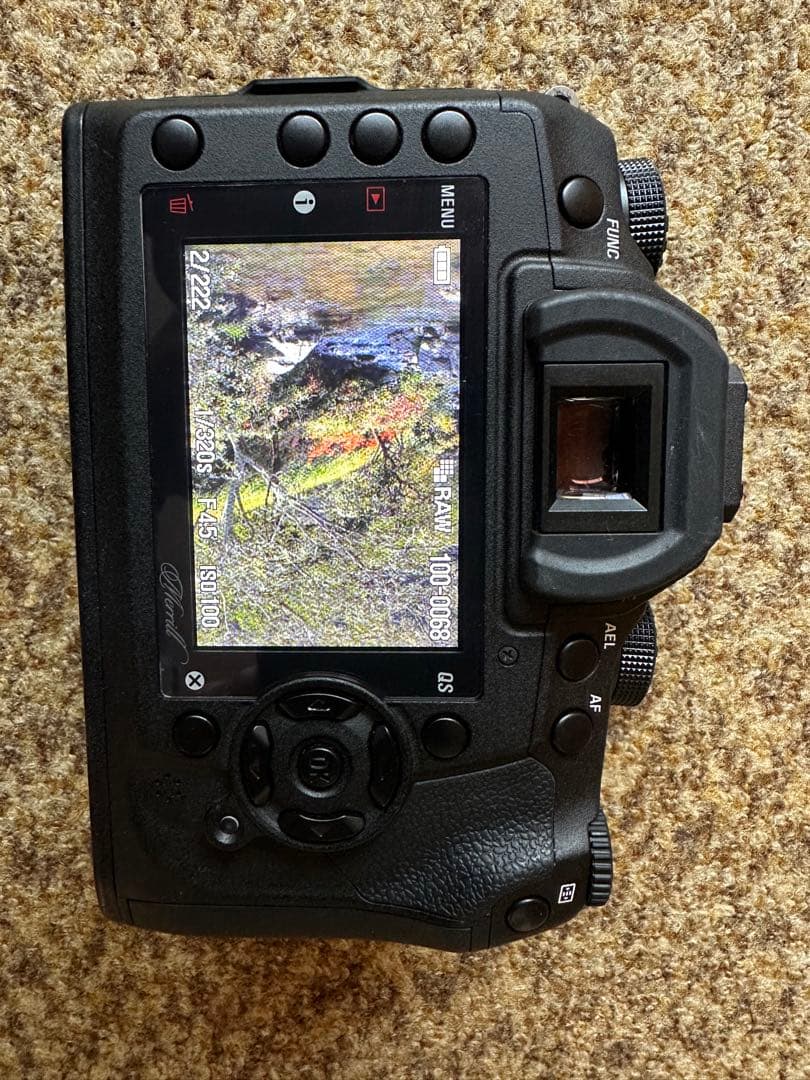 SIGMA SD1 Merrill 本体+バッテリー+充電器 | Shop at Mercari from