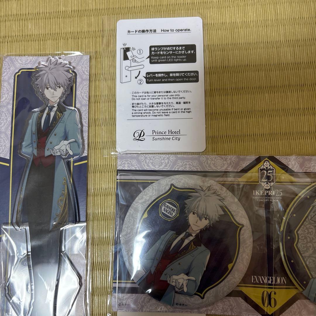 プリンスホテル宿泊特典エヴァンゲリオン カードスタンド 缶バッジ