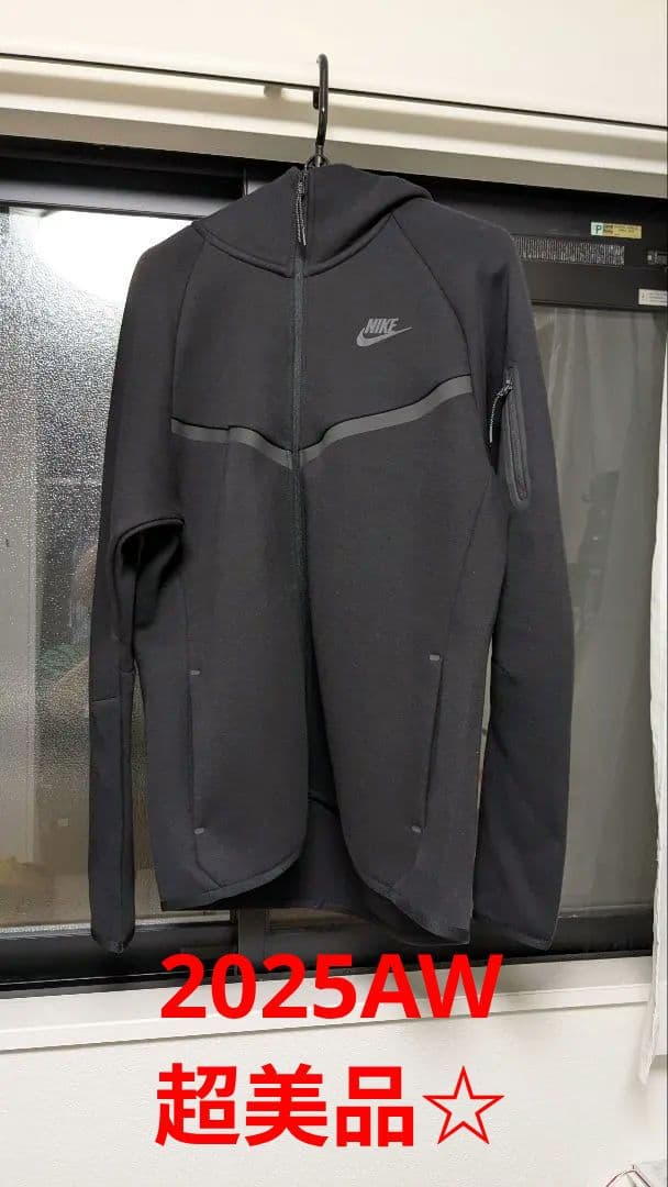 2025ナイキ スポーツウェア テックフリース ウィンドランナー　レディースM ナイキ NIKE レディース スウェットフルジップ ナイキ ウィメンズ NSW