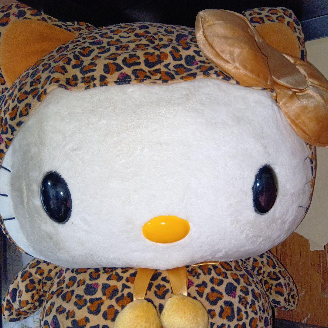 みーにゃん様２月２日までハローキティ2004年30周年限定特大ヒョウ柄ぬいぐるみ