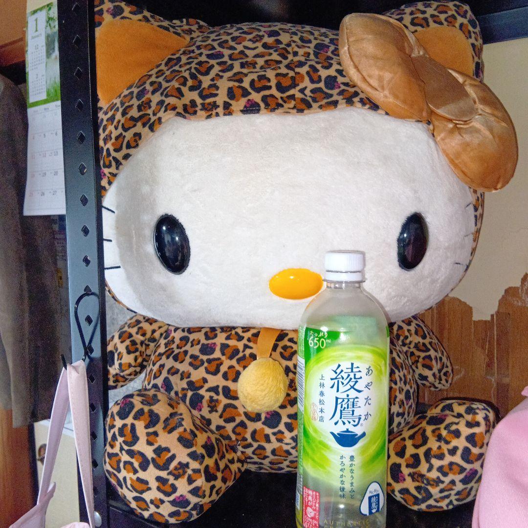みーにゃん様２月２日までハローキティ2004年30周年限定特大ヒョウ柄ぬいぐるみ