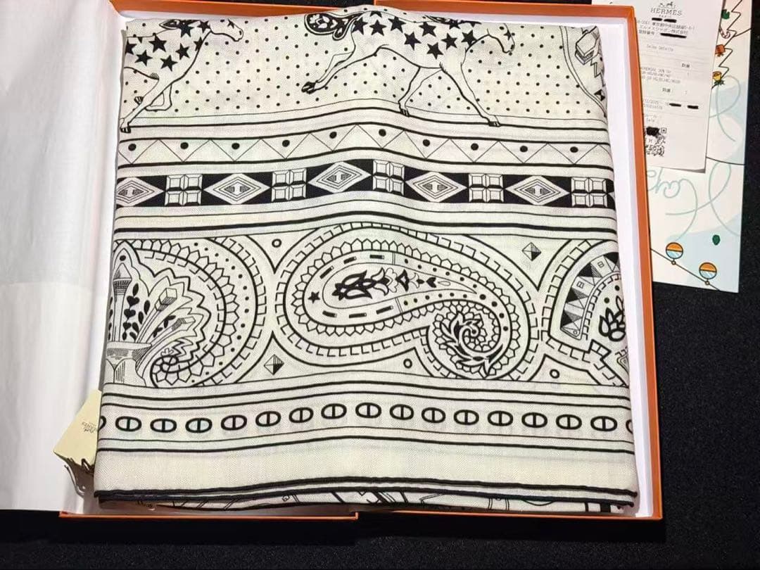 新品・2025AW エルメス シュヴァルドゥクールバンダナ pikari様専用