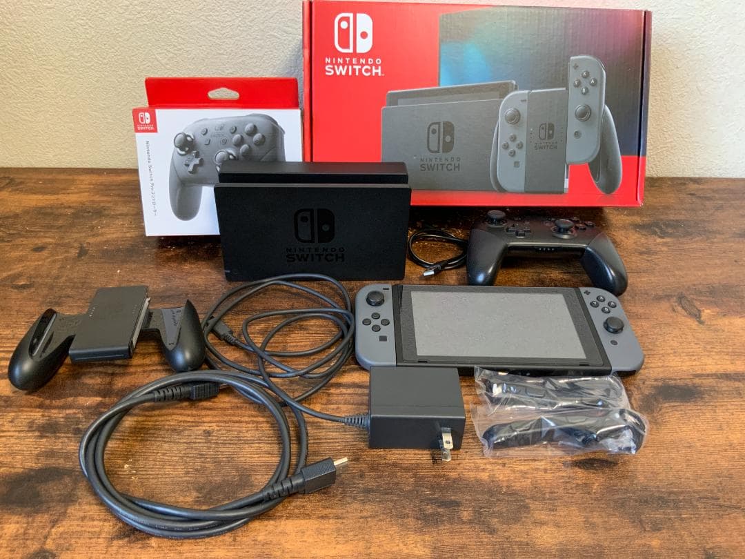 Nintendo Switch　本体　グレー バッテリー強化版　純正プロコン付き Amazon.co.jp: 【整備済み品】 任天堂 Nintendo Switch Joy-Con(L)/(R