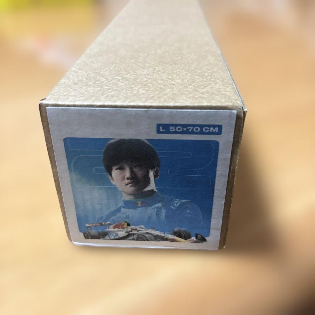 角田裕毅 VISA CASH APP RB F1 チーム ポスター - メルカリ