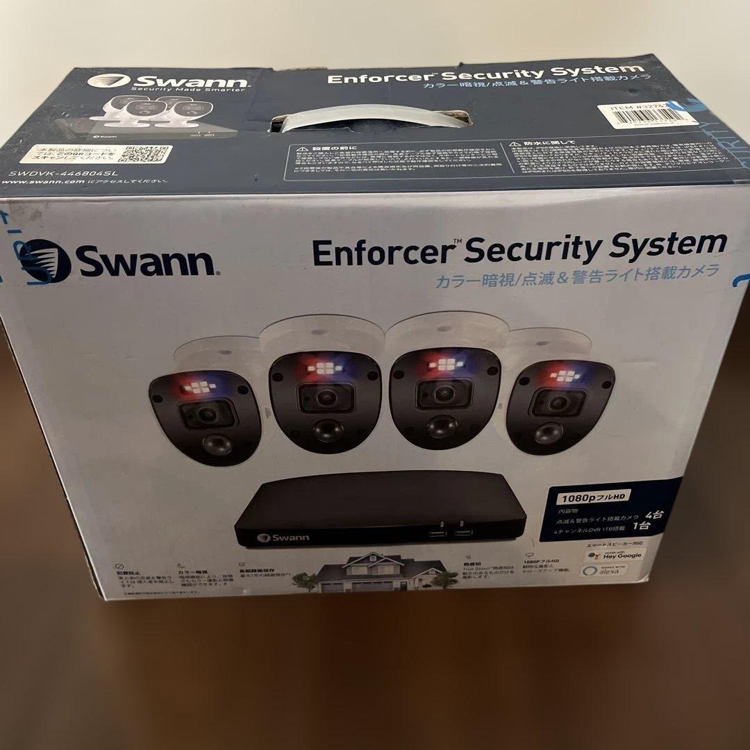 Swann スワン　防犯カメラ　4チャンネルDVRシステム 1TB カメラ4台 Swann（スワン）4CH 1080 DVRシステム 1TB ドーム型 カメラ4台