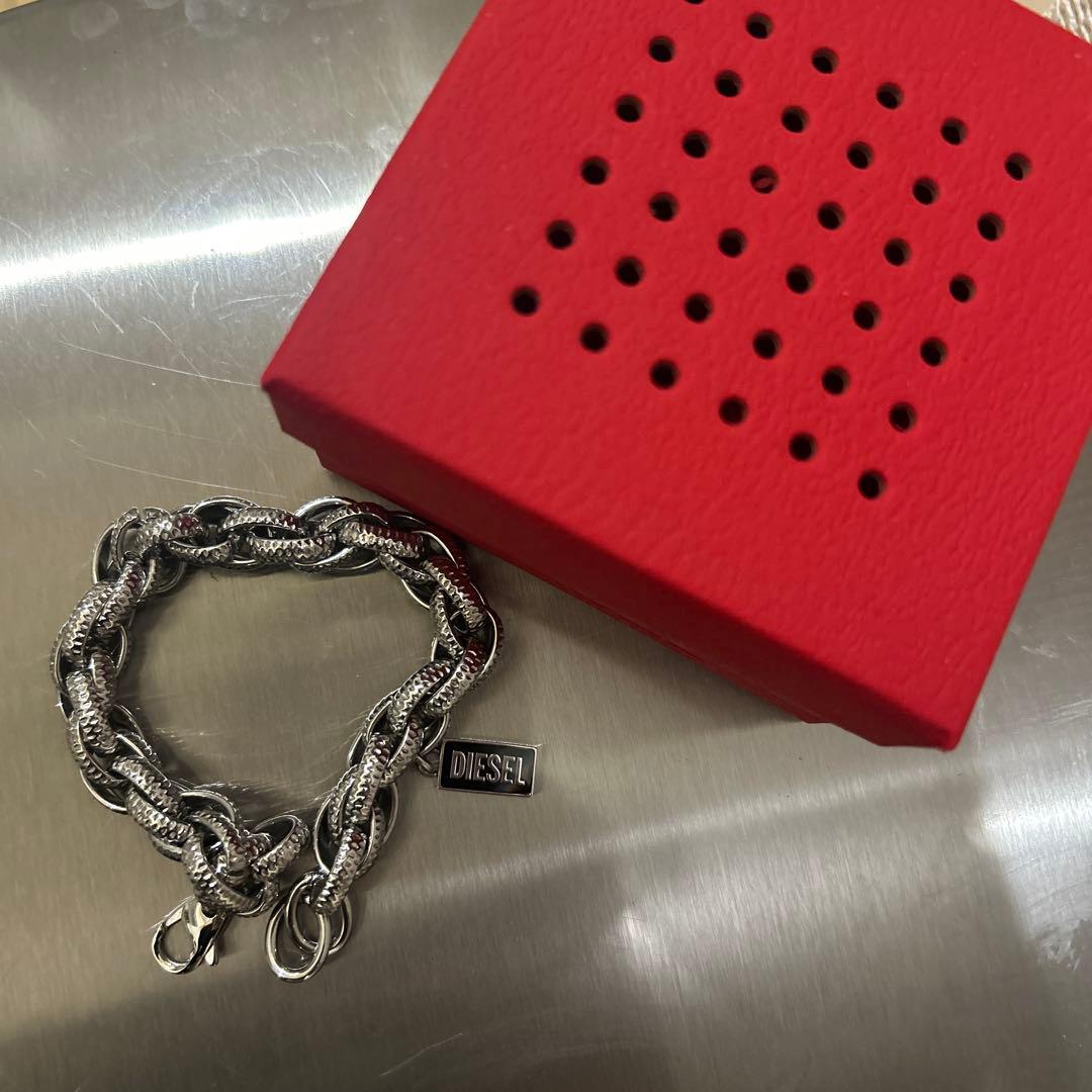 美品 DIESEL 新作 ディーゼル ブレスレットDX151 DX1529931 ブレスレット｜シルバー｜ウィメンズ｜DIESEL