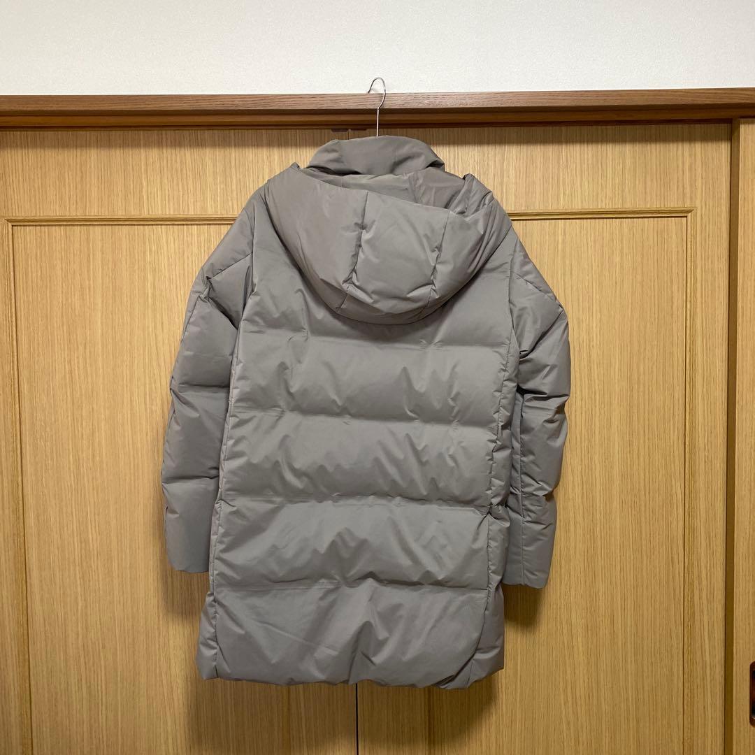 2025年 完売品 ユニクロ シームレスダウン ショートコート M グレイ