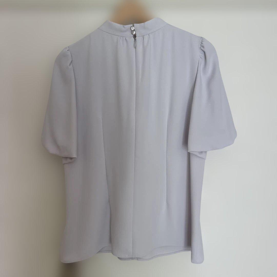 ジャスグリッティー サイドフリルタイブラウス S 薄ピンク 新品未使用