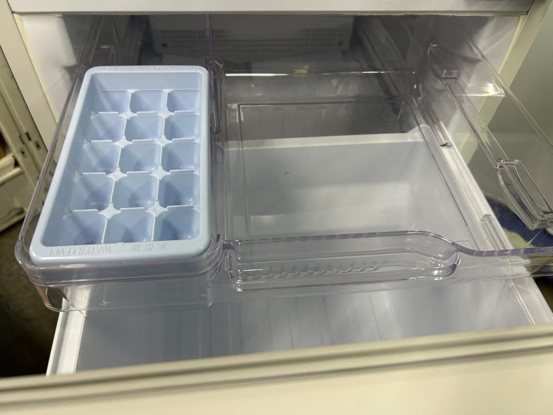 名古屋市内無料配送54☆三菱 146L冷蔵庫 2022年製 MR-P15G-W - メルカリ