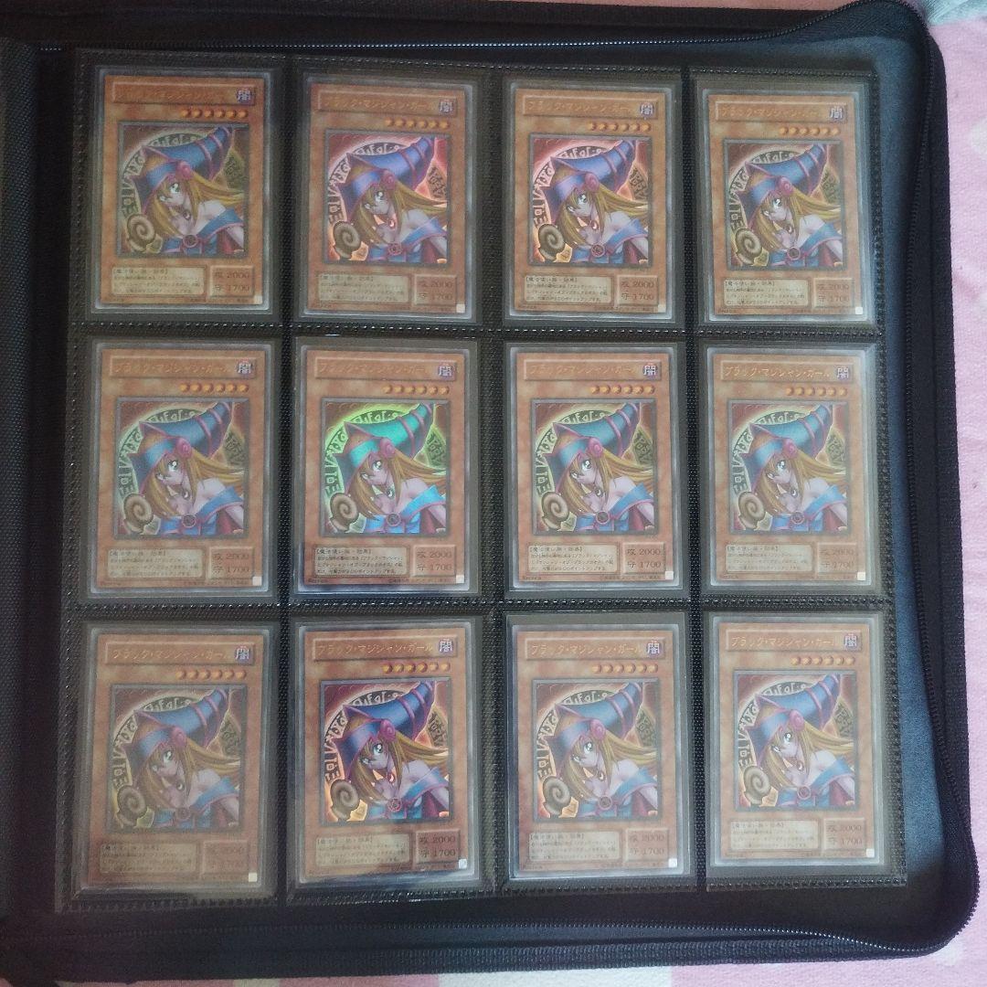 遊戯王カード　【良品】ブラックマジシャンガール38枚まとめ売り！