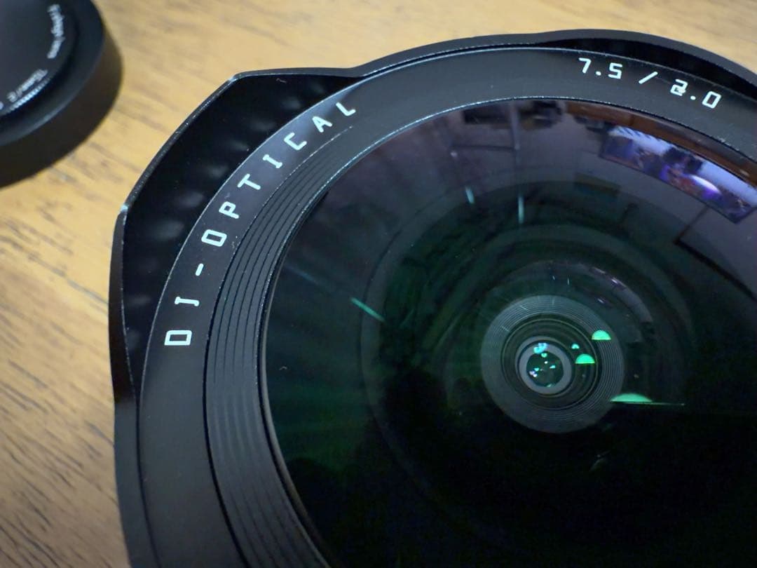 TTArtisan 7.5mm F2 フィッシュアイレンズ　ニコンZマウント