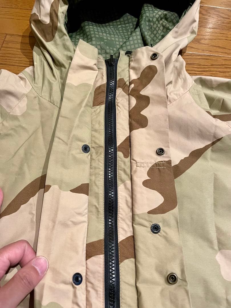 実物本物【最軽量】ゴアテックスパーカー 特殊部隊 リバーシブルナイト