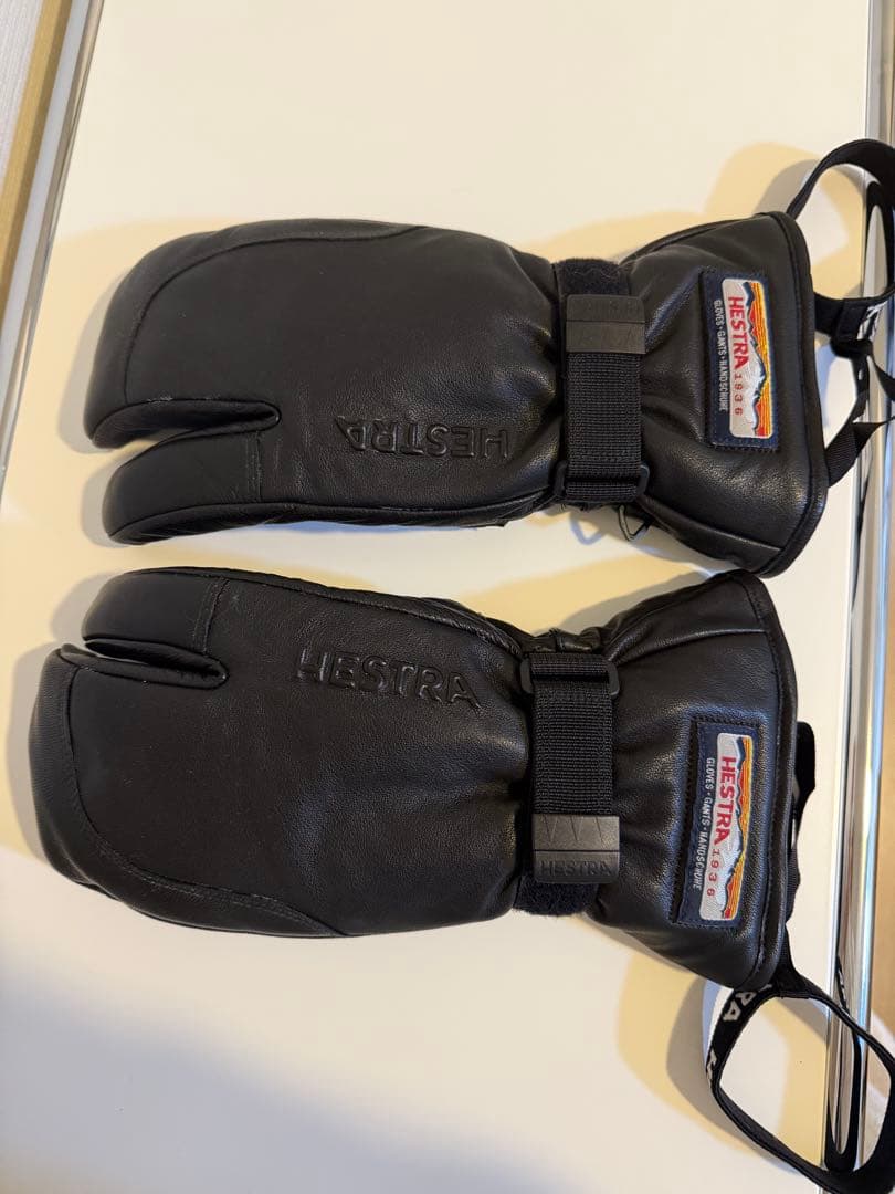 Hestraレザー ミトングローブ ブラック - メルカリ