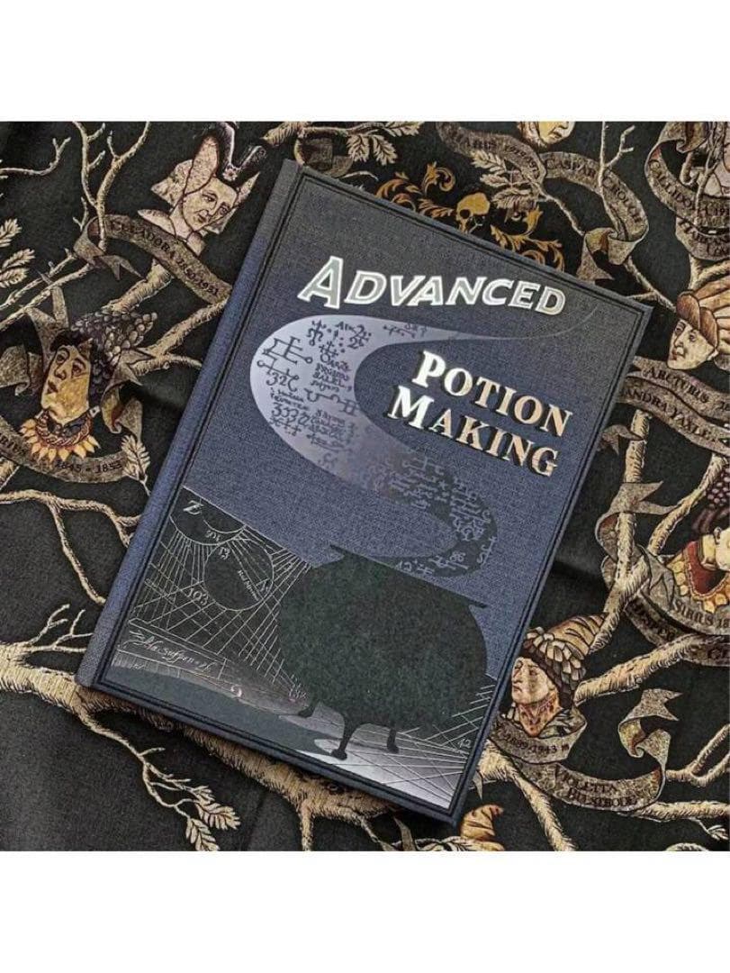 魔法薬学 教科書 中身入り スネイプ書き込み付き 本 ハリポタ ハリー
