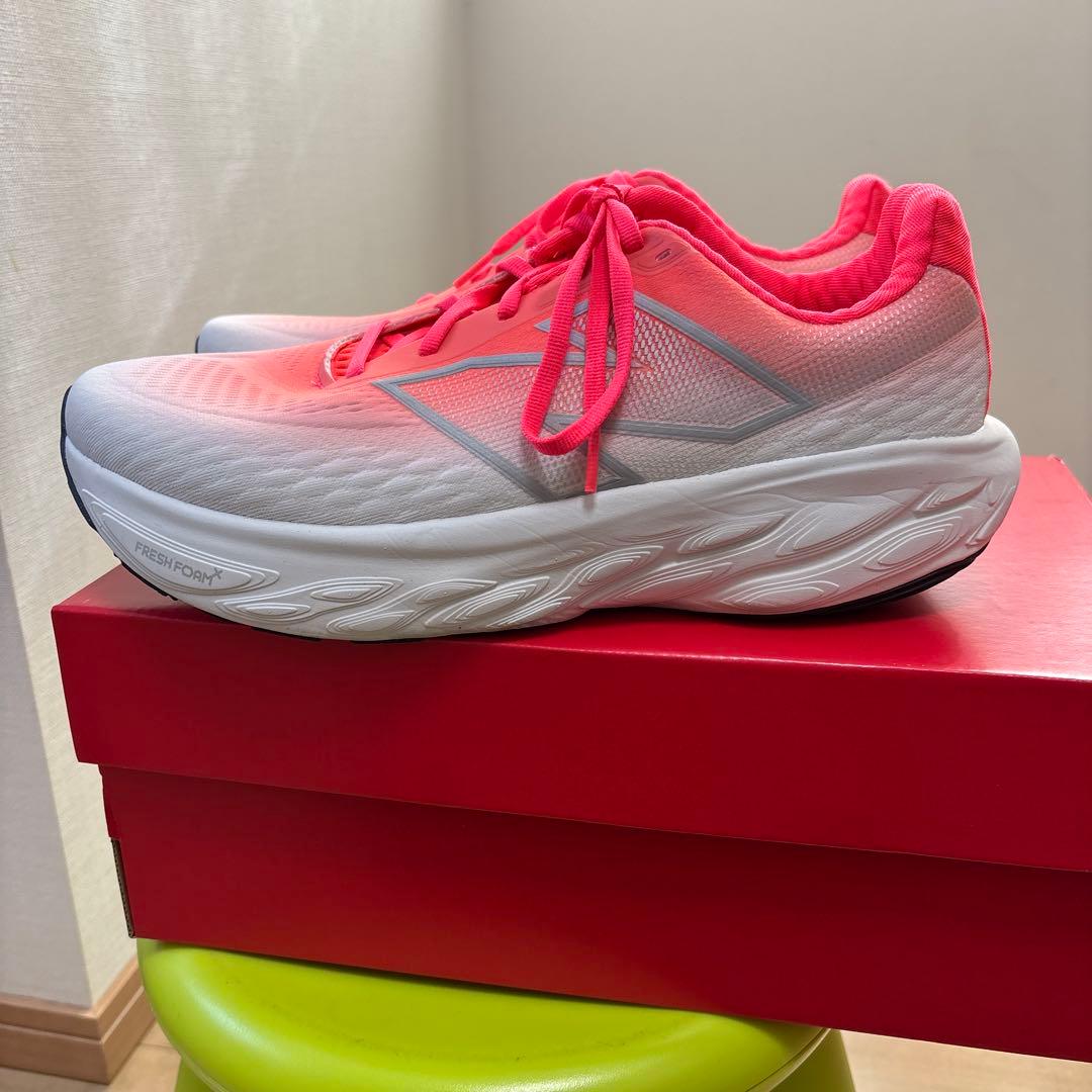 new balance 1080 ランニングシューズ 27.5cm