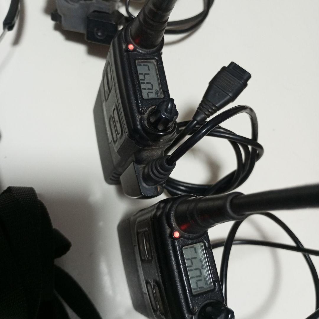 ICOM同時通話無線機IC -4855セット乾電池ケース 付ヘッドセット付お買得