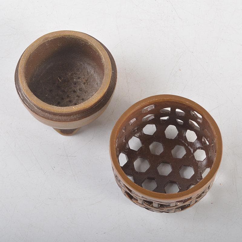 高岡銅器 下尾治彦作 古銅 すかし三足香炉 共箱 V R5263 - メルカリ