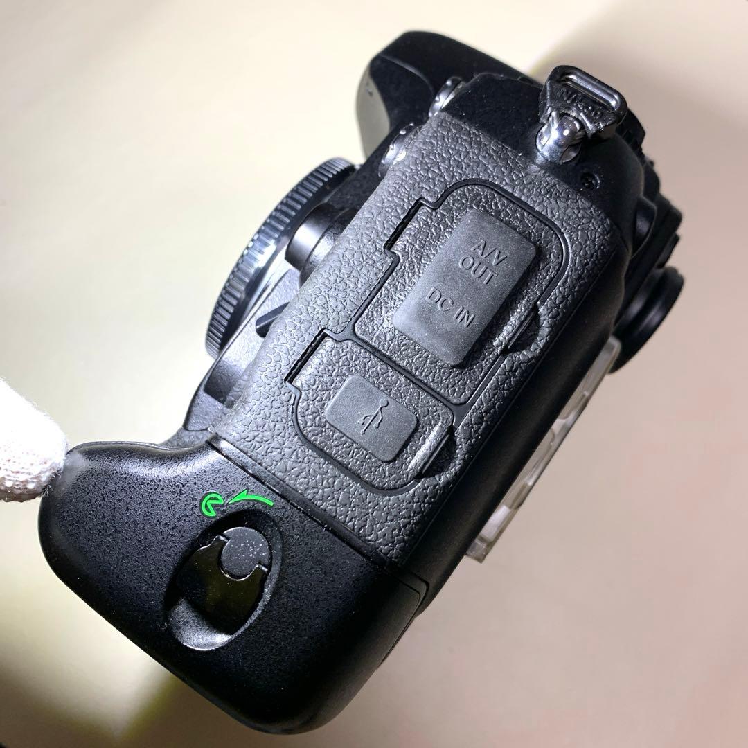 Nikon d2x 元箱付き バッテリーなし - メルカリ