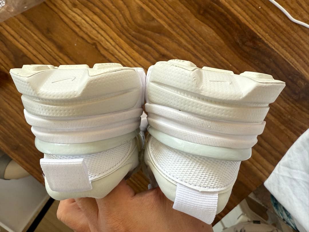 ナイキ V2K ラン　23.5cm ホワイト　シルバー