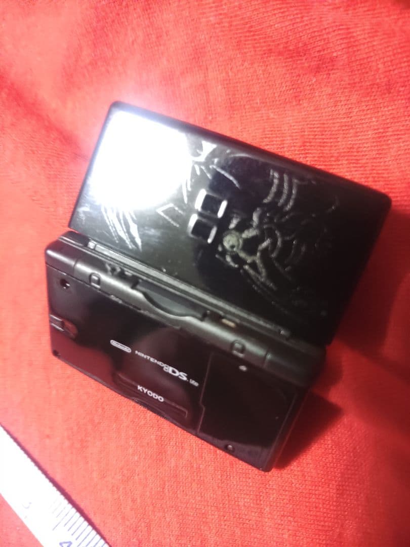 レア　ミニチュア　ガチャ　任天堂 DS lite パルキアディアルガエディション