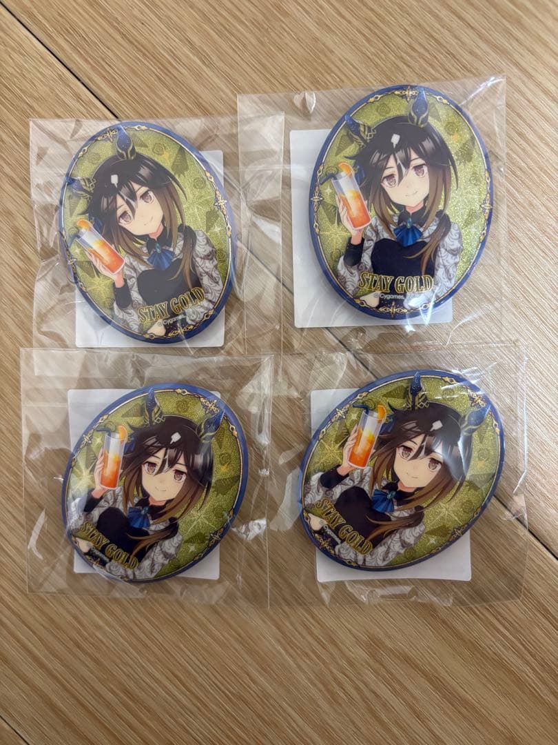 ウマ娘 ステイゴールド 4.5th 公式グリッター缶バッチ 4個セット