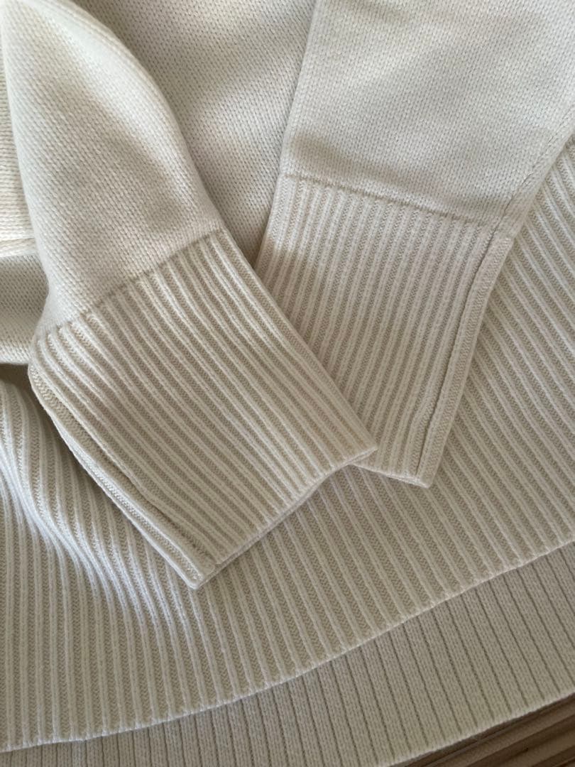 TOTEME カシミヤ混 タートルニット オーバーサイズ 新品 タグ付 - メルカリ