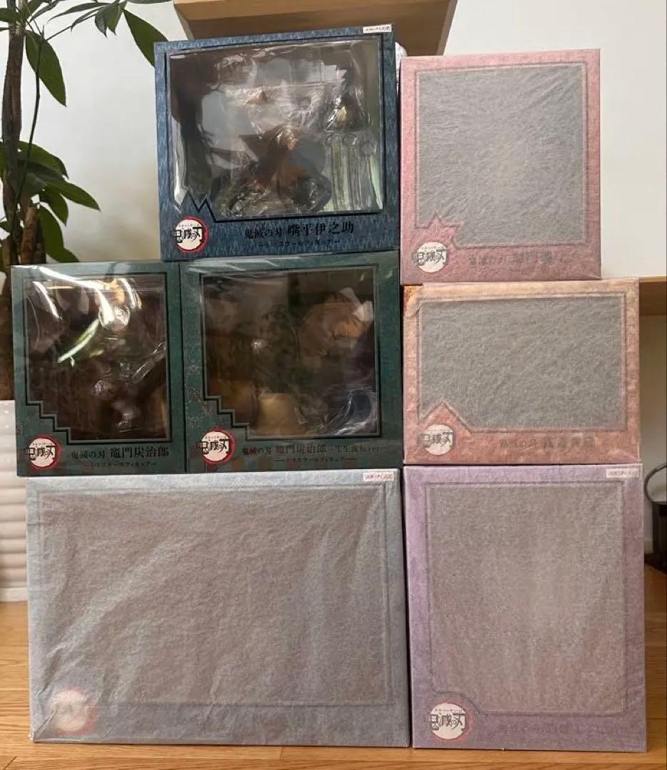 【新品未開封】鬼滅の刃フィギュア 6点セット　アニプレックス限定　1/8スケール 新品 鬼滅の刃 竈門禰豆子＜爆血＞1/8スケールフィギュア