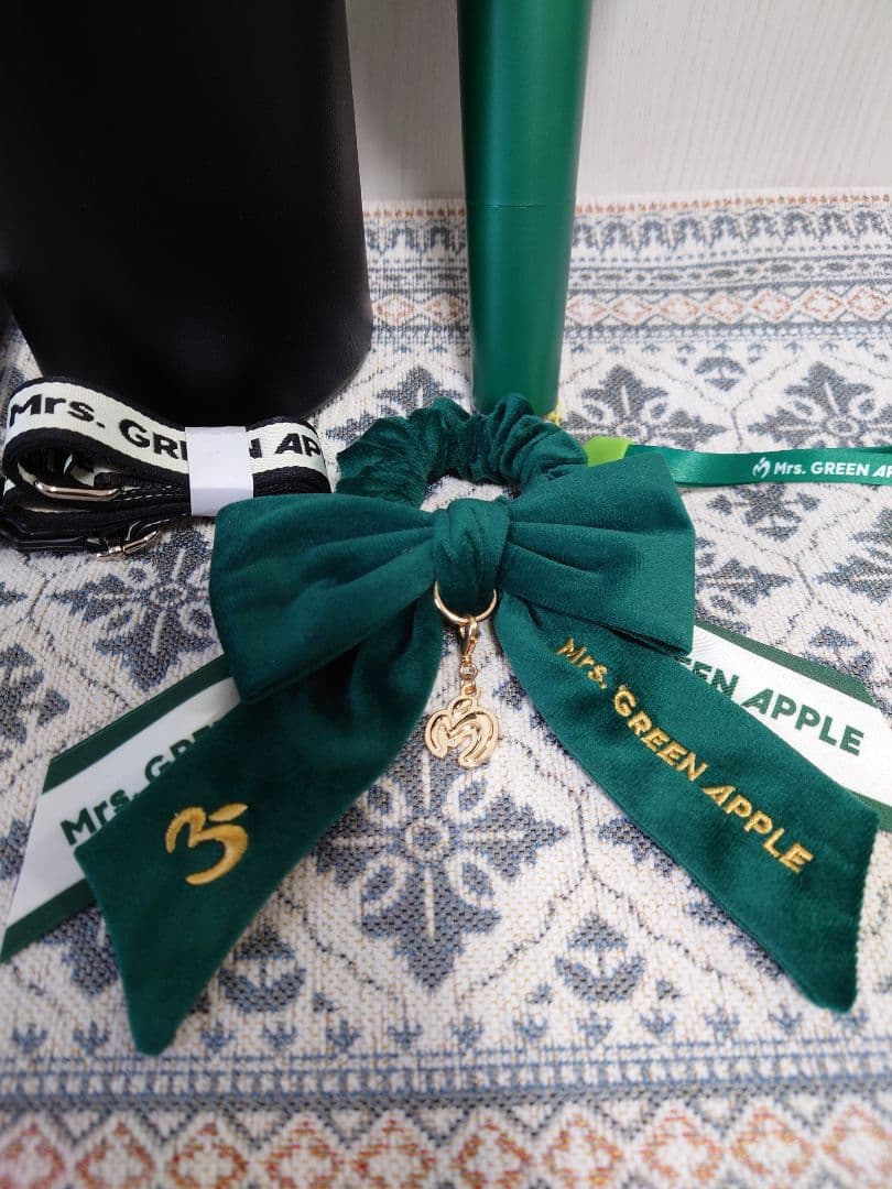 Mrs. GREEN APPLE ライトスティック　ケースセット