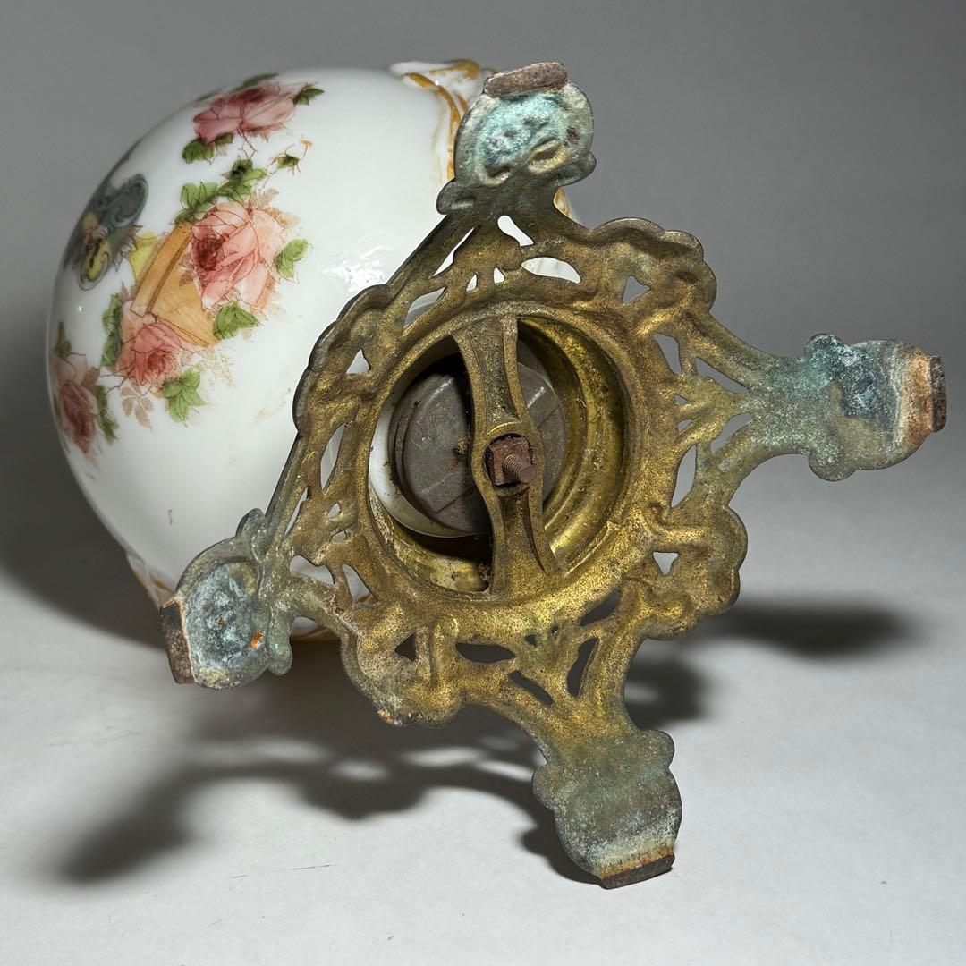 ◇希少 置きランプ 雷文擦り硝子火屋 ガラス絵乳白硝子オイル壺 明治