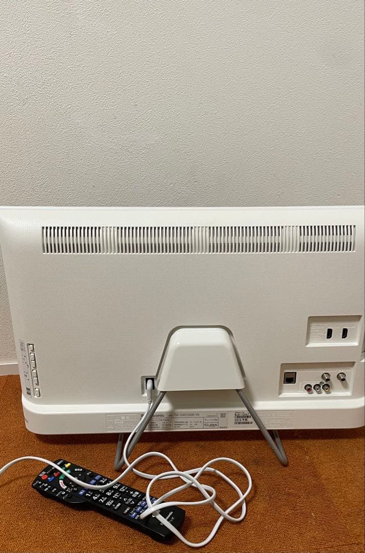 クロエ様専用 美品 VIERAスマート液晶テレビ 24V型 Wi-Fi内蔵 - メルカリ