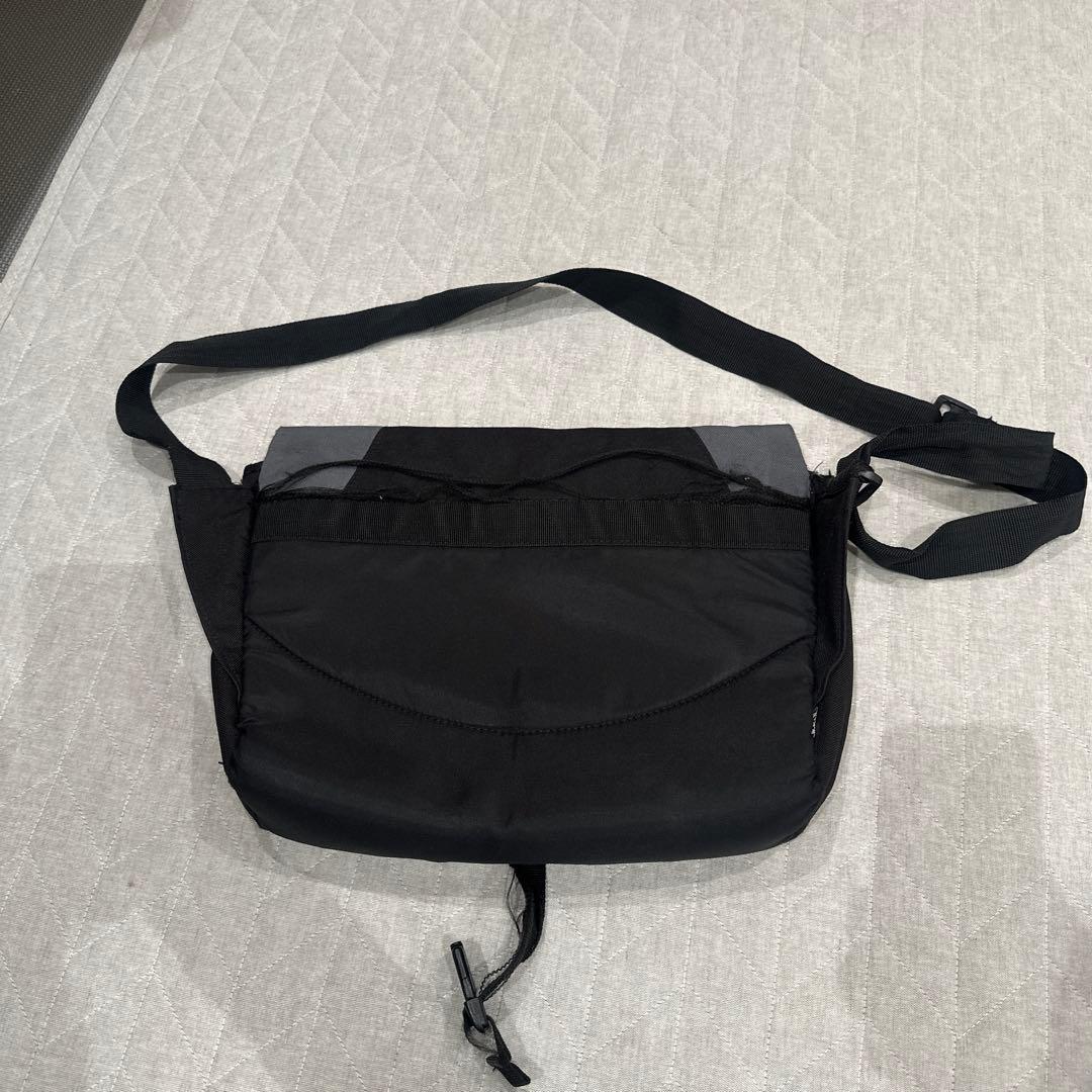 Os】「NIKE/メッセンジャー、ショルダーバッグ」【y2k】 - メルカリ